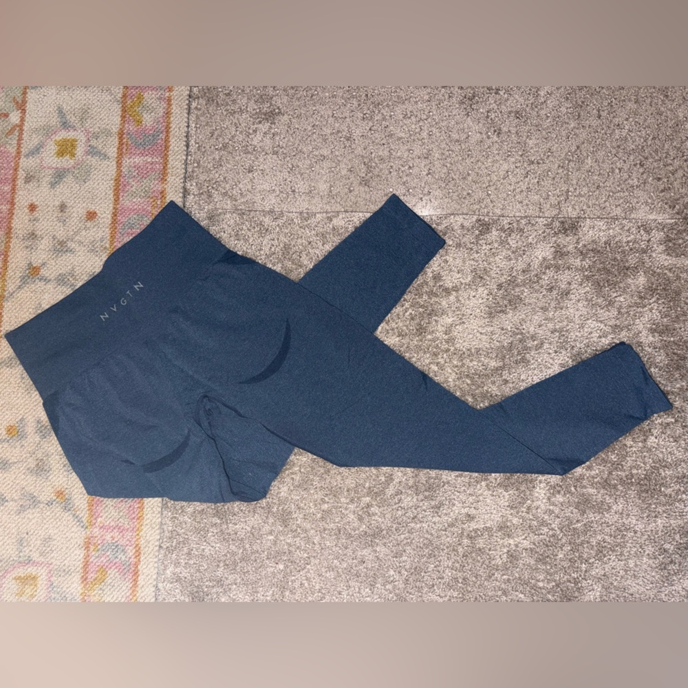 NVGTN Solid Seamless Leggings